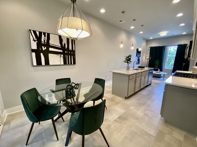 707 26th Ave N Apt 4, Nashville, TN 37208