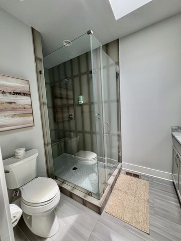 707 26th Ave N Apt 4, Nashville, TN 37208