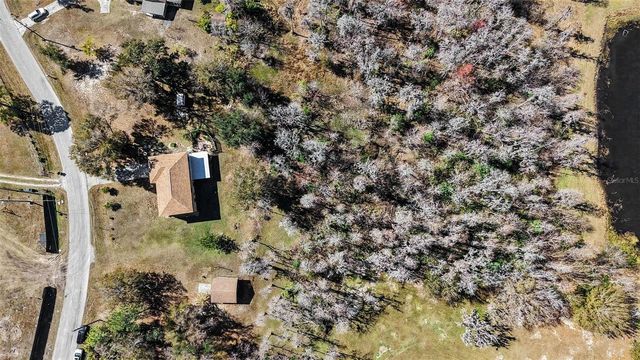 17511 EAGLE LANE, Lutz, FL 33558