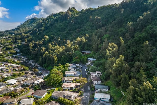 381 Puiwa Road, Honolulu, HI 96817