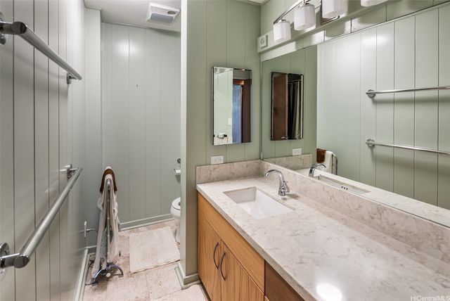 381 Puiwa Road, Honolulu, HI 96817