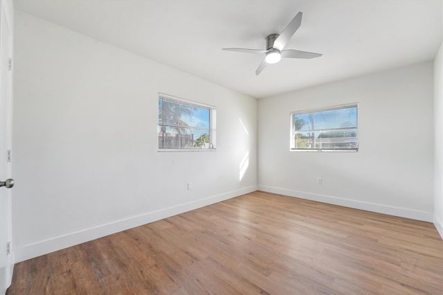 7521 Grant Court, Hollywood, FL 33024