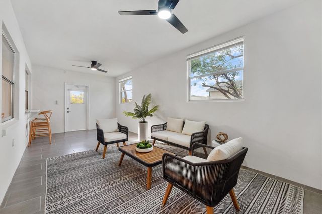 7521 Grant Court, Hollywood, FL 33024