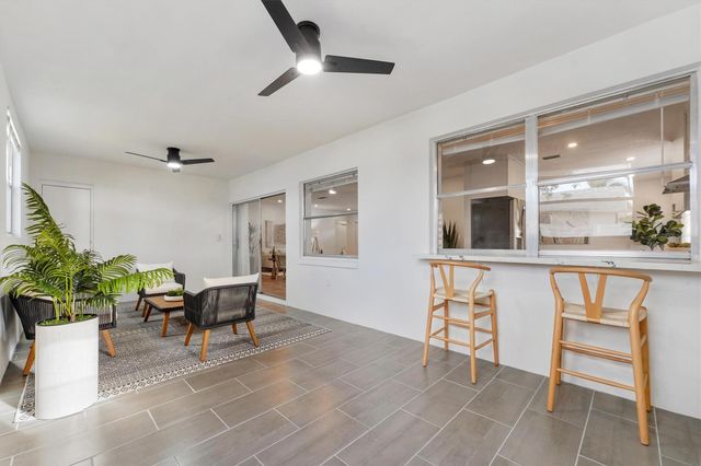 7521 Grant Court, Hollywood, FL 33024