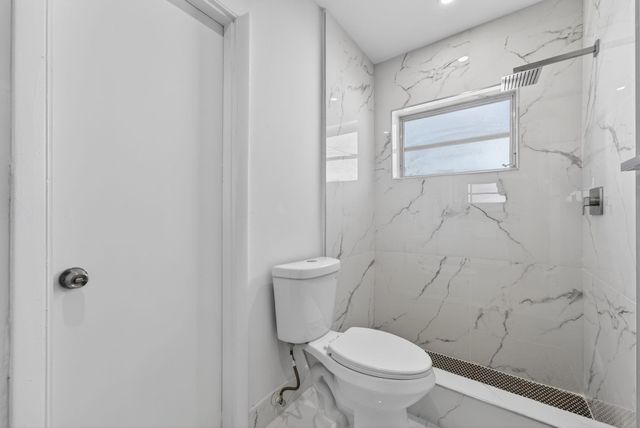 7521 Grant Court, Hollywood, FL 33024