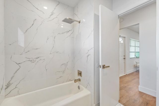 7521 Grant Court, Hollywood, FL 33024