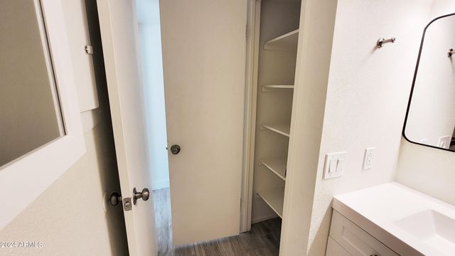 6203 E GLENCOVE Street 1, Mesa, AZ 85205