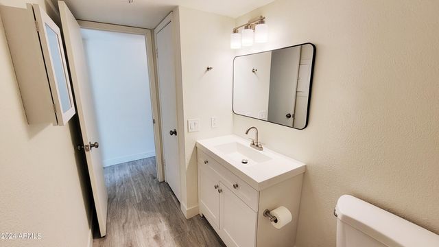 6203 E GLENCOVE Street 1, Mesa, AZ 85205
