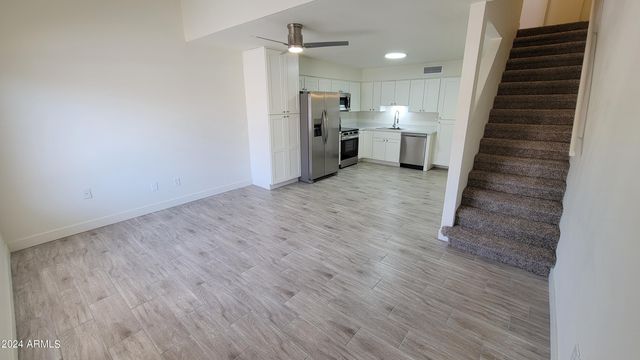 6203 E GLENCOVE Street 1, Mesa, AZ 85205