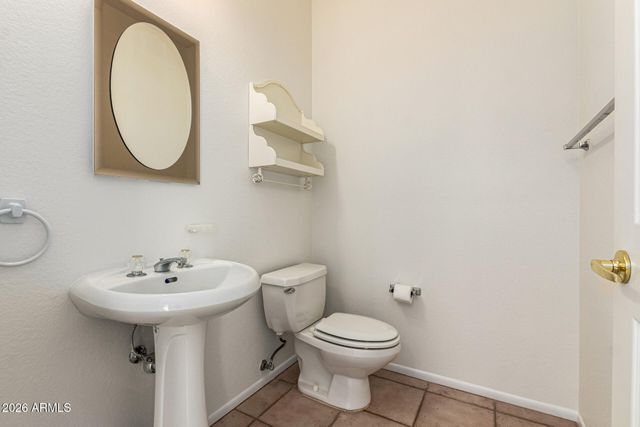 15427 W HERITAGE Drive, Sun City West, AZ 85375