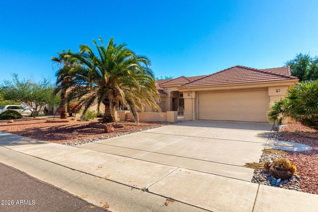 15427 W HERITAGE Drive, Sun City West, AZ 85375