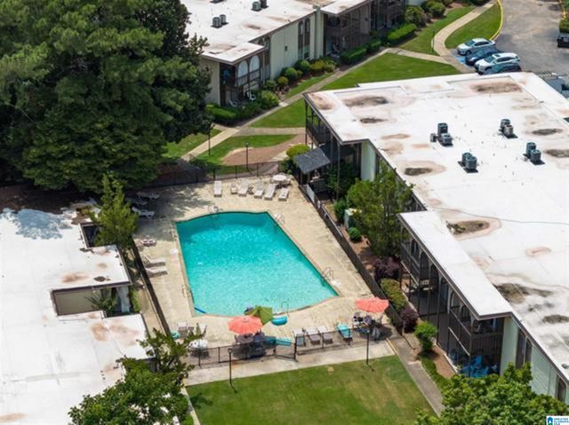 3027 Massey Rd Apt C, Vestavia Hills, AL 35216