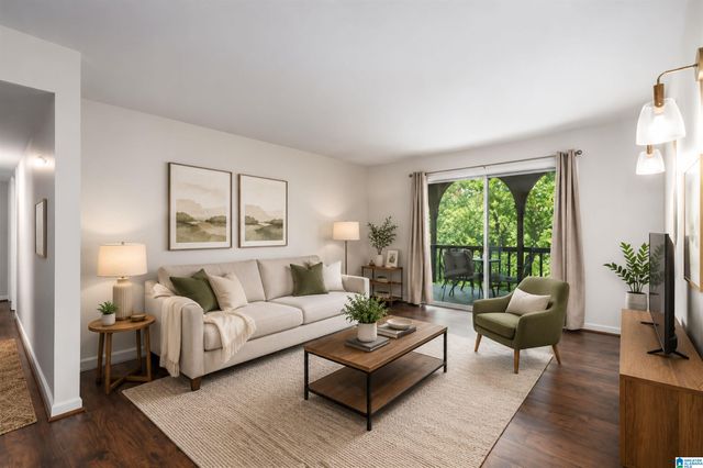 3027 Massey Rd Apt C, Vestavia Hills, AL 35216