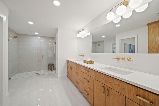 6317 E University Boulevard, Dallas, TX 75214