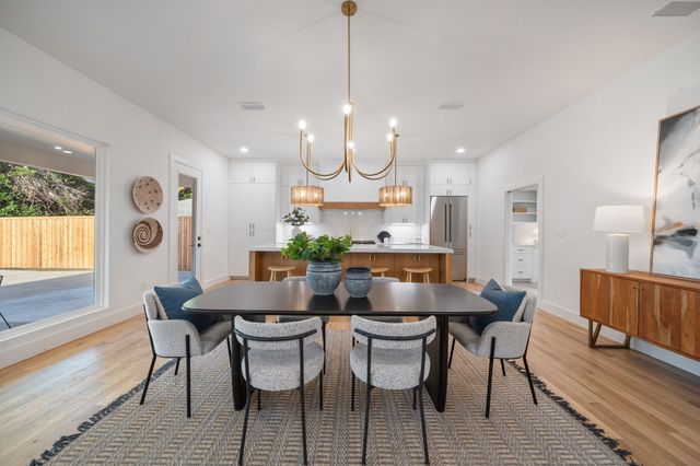 6317 E University Boulevard, Dallas, TX 75214