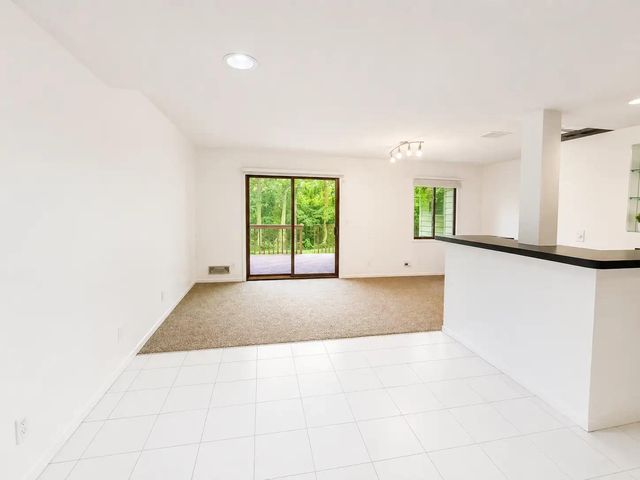 240 W Eagle Lake Drive, Maple Grove, MN 55369