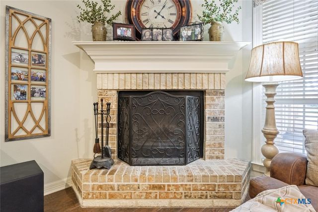 1208 Salado Oaks Drive, Salado, TX 76571