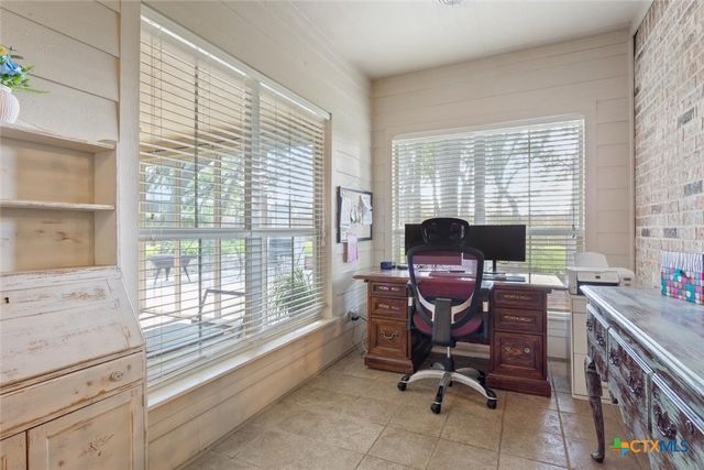 1208 Salado Oaks Drive, Salado, TX 76571