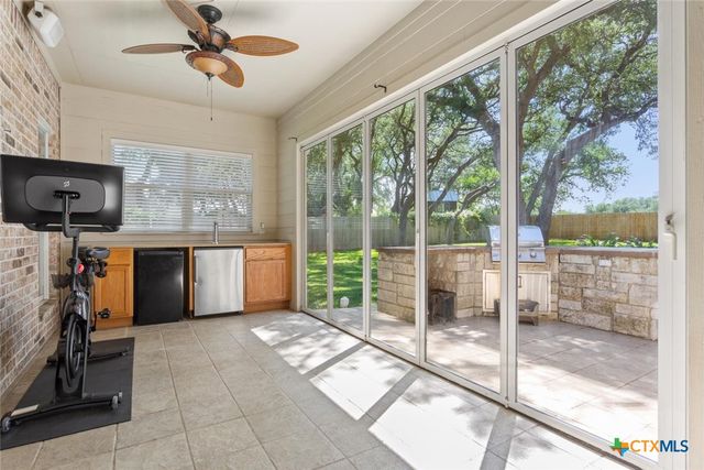 1208 Salado Oaks Drive, Salado, TX 76571
