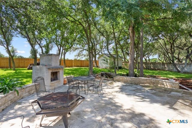 1208 Salado Oaks Drive, Salado, TX 76571