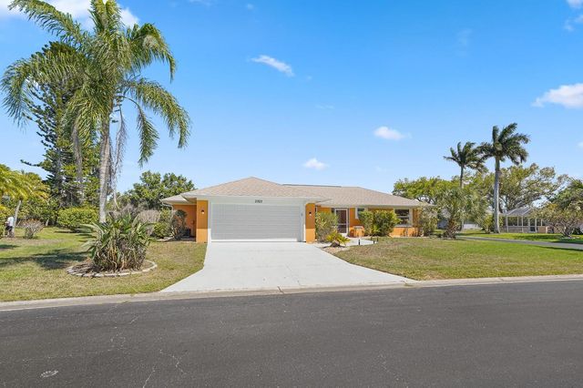 3323 MEADOW RUN CIRCLE, Venice, FL 34293