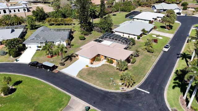 3323 MEADOW RUN CIRCLE, Venice, FL 34293