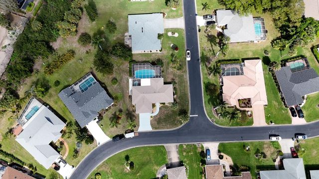 3323 MEADOW RUN CIRCLE, Venice, FL 34293