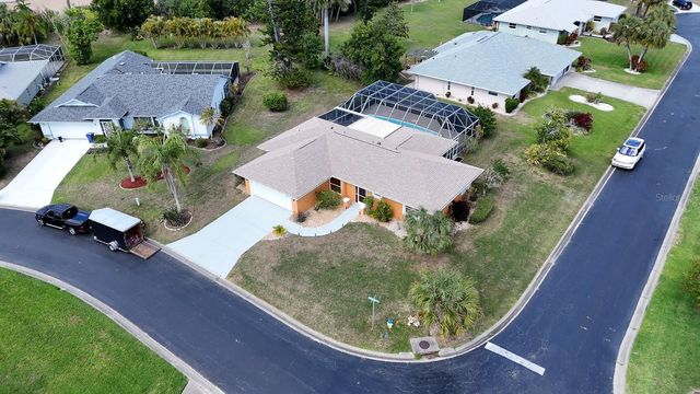 3323 MEADOW RUN CIRCLE, Venice, FL 34293