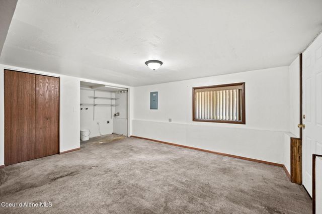 8247 W Montana ST, Rathdrum, ID 83858
