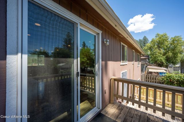 8247 W Montana ST, Rathdrum, ID 83858