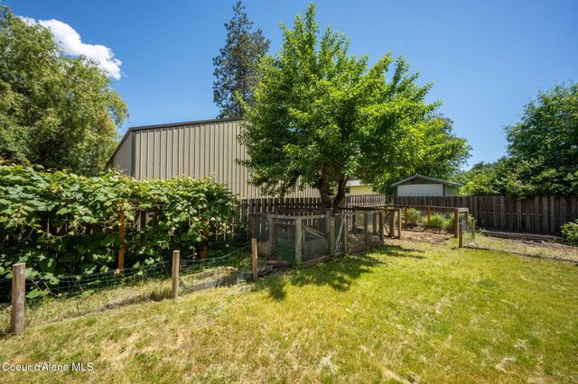 8247 W Montana ST, Rathdrum, ID 83858