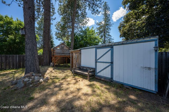 8247 W Montana ST, Rathdrum, ID 83858