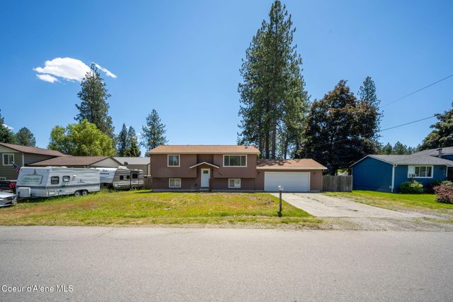 8247 W Montana ST, Rathdrum, ID 83858