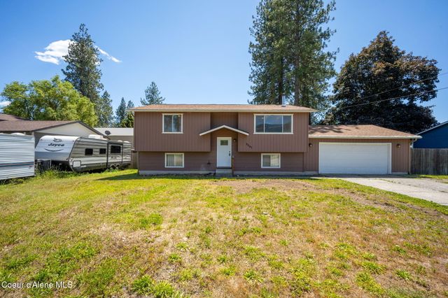 8247 W Montana ST, Rathdrum, ID 83858