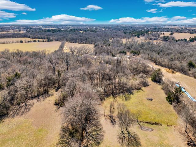 2206 Bells Chapel Road, Waxahachie, TX 75165