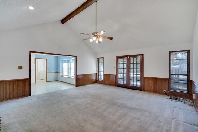 2206 Bells Chapel Road, Waxahachie, TX 75165