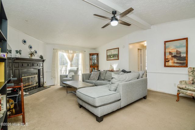 110 Brookside Lane, Four Oaks, NC 27524