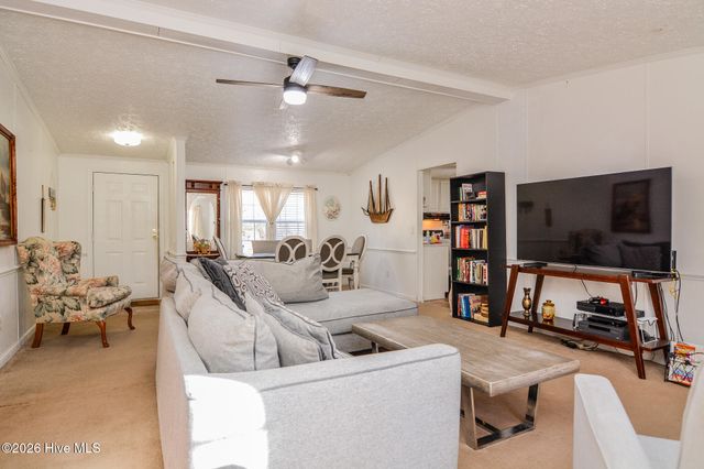 110 Brookside Lane, Four Oaks, NC 27524