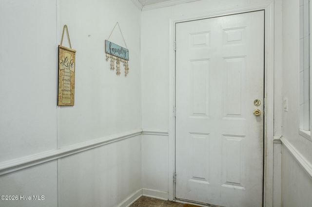 110 Brookside Lane, Four Oaks, NC 27524