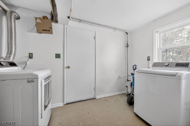 20 Rosney Ter, West Orange Twp., NJ 07052