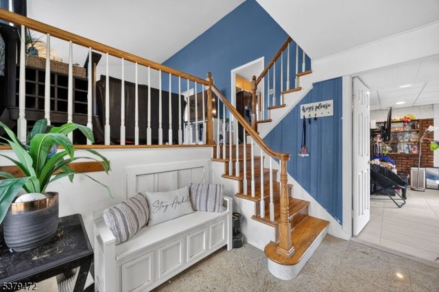 20 Rosney Ter, West Orange Twp., NJ 07052