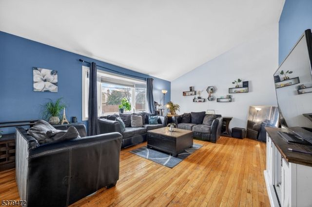 20 Rosney Ter, West Orange Twp., NJ 07052