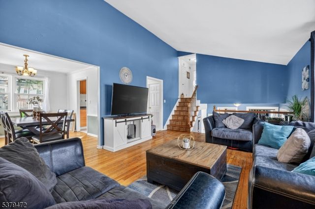 20 Rosney Ter, West Orange Twp., NJ 07052