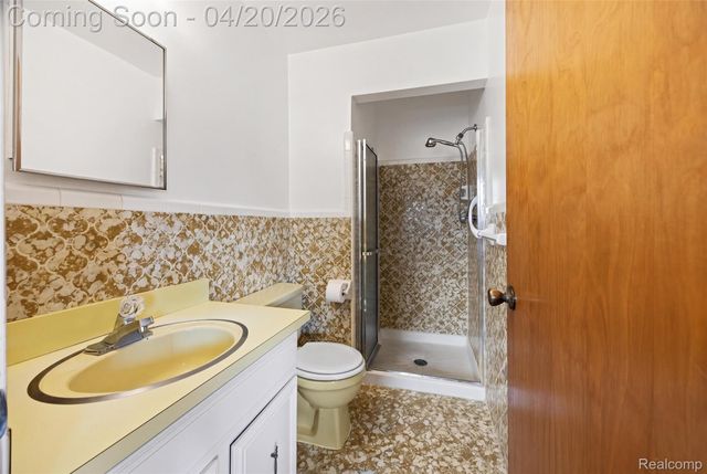 36825 Eton Court, Sterling Heights, MI 48310