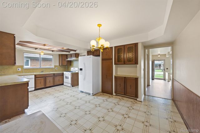 36825 Eton Court, Sterling Heights, MI 48310