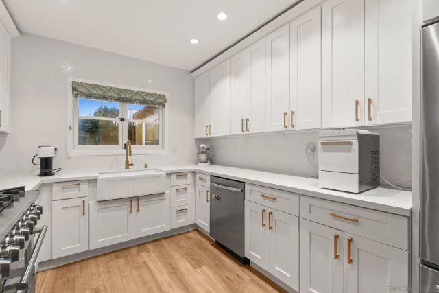 2318 Plum St, San Diego, CA 92106