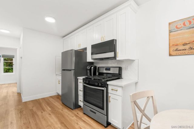 2318 Plum St, San Diego, CA 92106