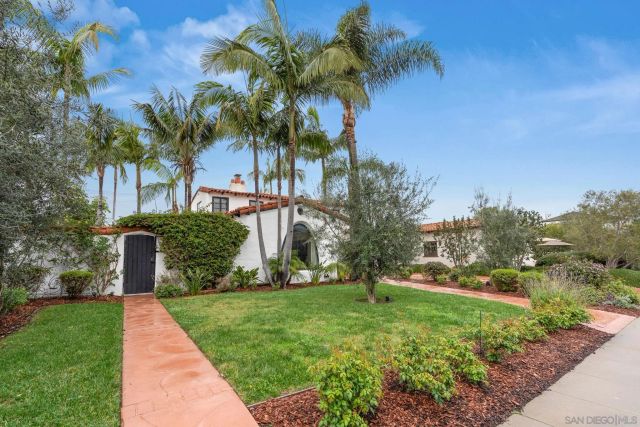 2318 Plum St, San Diego, CA 92106