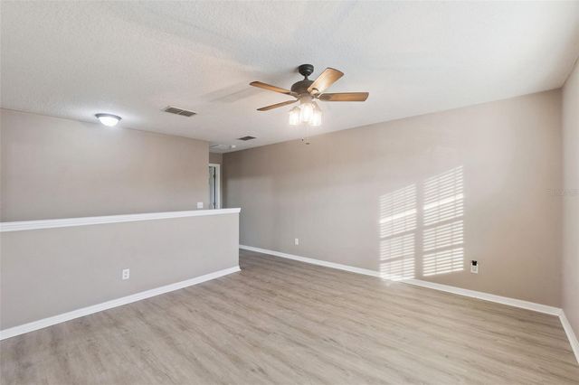 1030 BENDING OAK TRAIL, Winter Garden, FL 34787