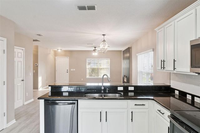 1030 BENDING OAK TRAIL, Winter Garden, FL 34787